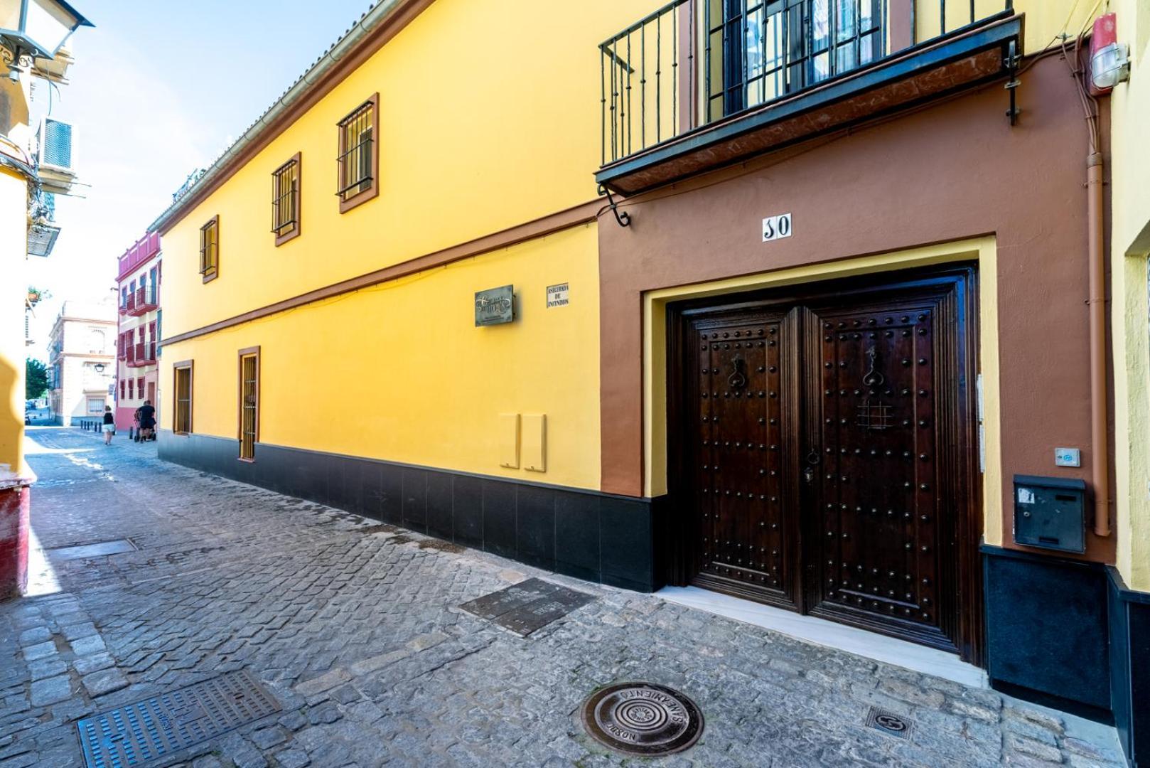 Apartamento Loft En El Corral Del Horno Sevilla Exterior foto